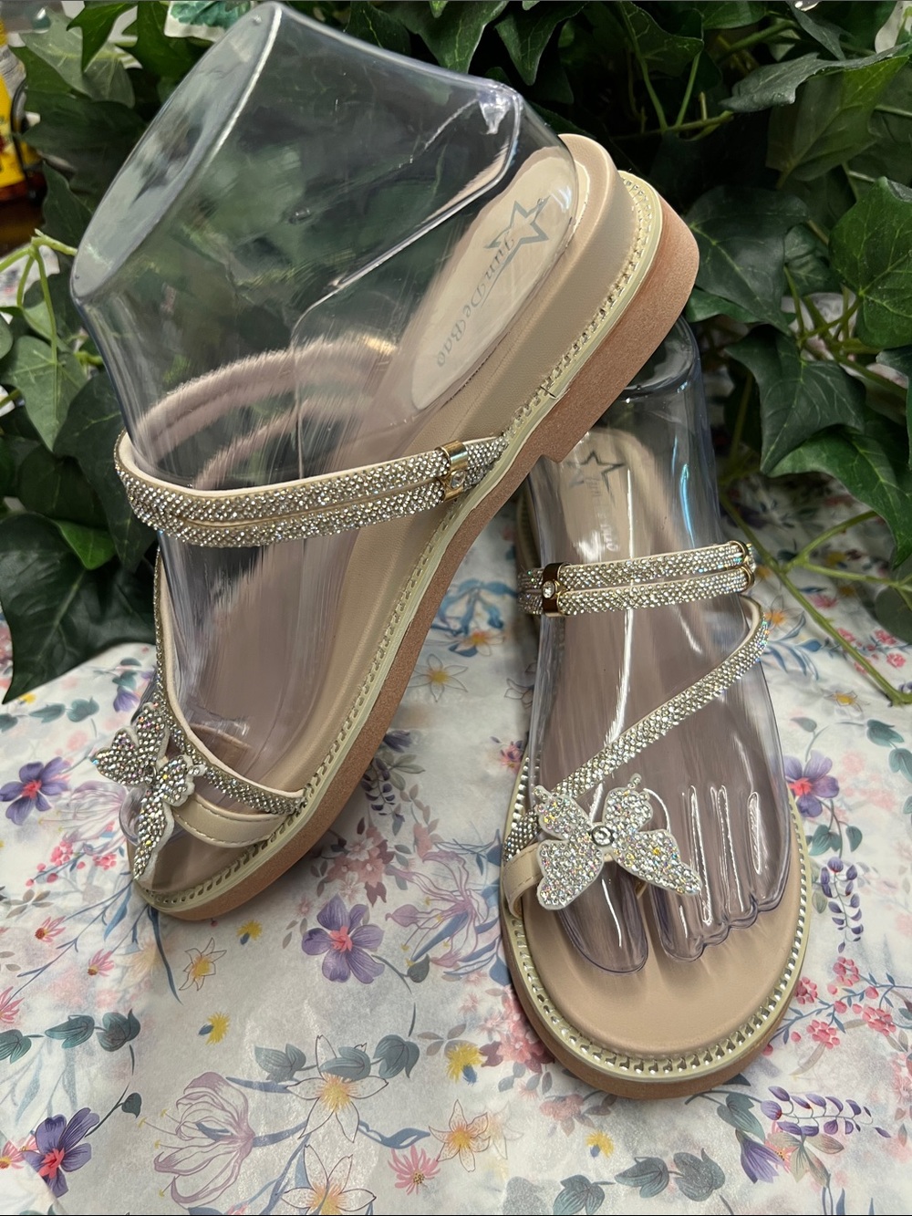NWT-Crystal Butterfly Embellished Women's Sandals - Nude